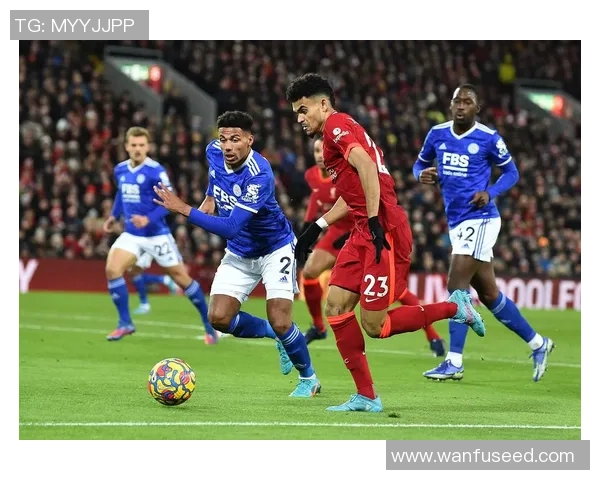 中超经典对决:拜仁与AC米兰1比1平局绝杀瞬间震撼全场 中超经典对决:拜仁与AC米兰1比1平局绝杀瞬间震撼全场