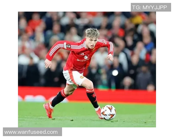 欧冠精彩对决：里昂3-0曼联点球大战引发全场热潮与数据分析