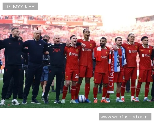 英超激战：利物浦小胜莱比锡全场沸腾瞬间引发热议